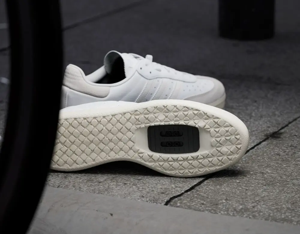 Alternative view of Giày Adidas Velosamba Leather 'Cloud White' IG5540