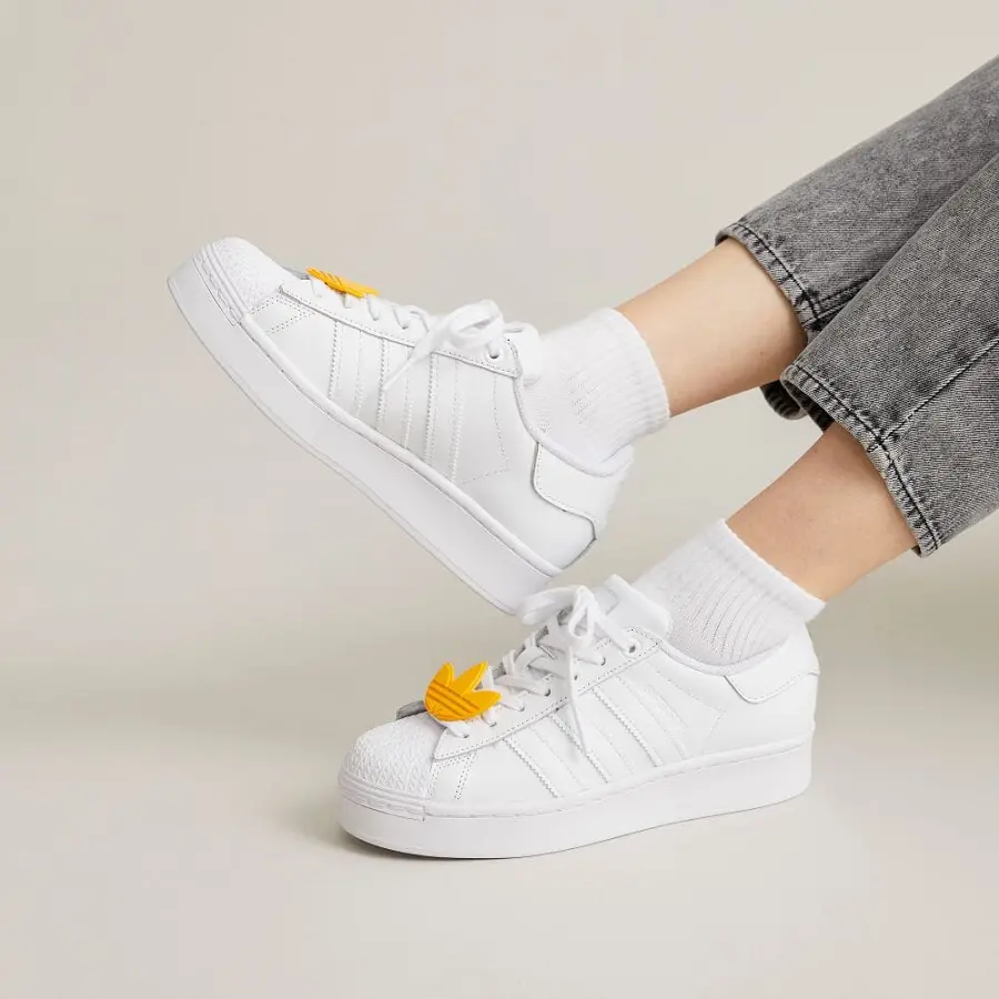 Alternative view of Giày Adidas Originals Superstar Bold ‘White’ H04027