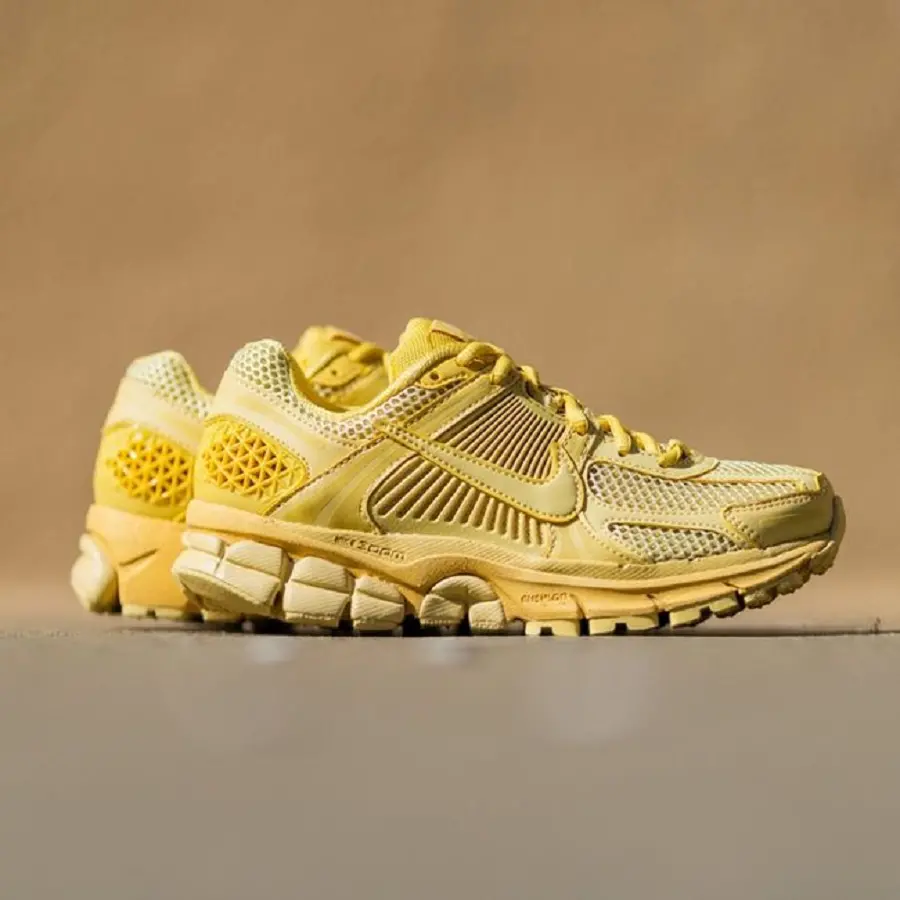 Giày Nike Zoom Vomero 5 'Saturn Gold' FQ7079-700 - Ảnh 4