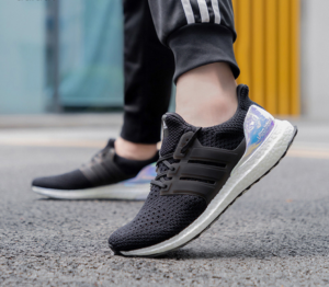 Alternative view of Giày Adidas UltraBoost Clima ‘Iridescent Pack Black’ FZ2875
