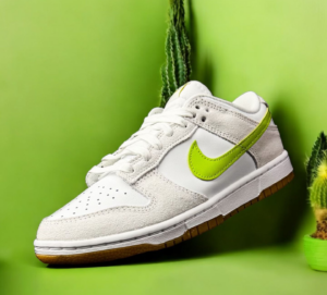 Alternative view of Giày Nike Dunk Low ‘Bright Cactus’ HJ7335-133