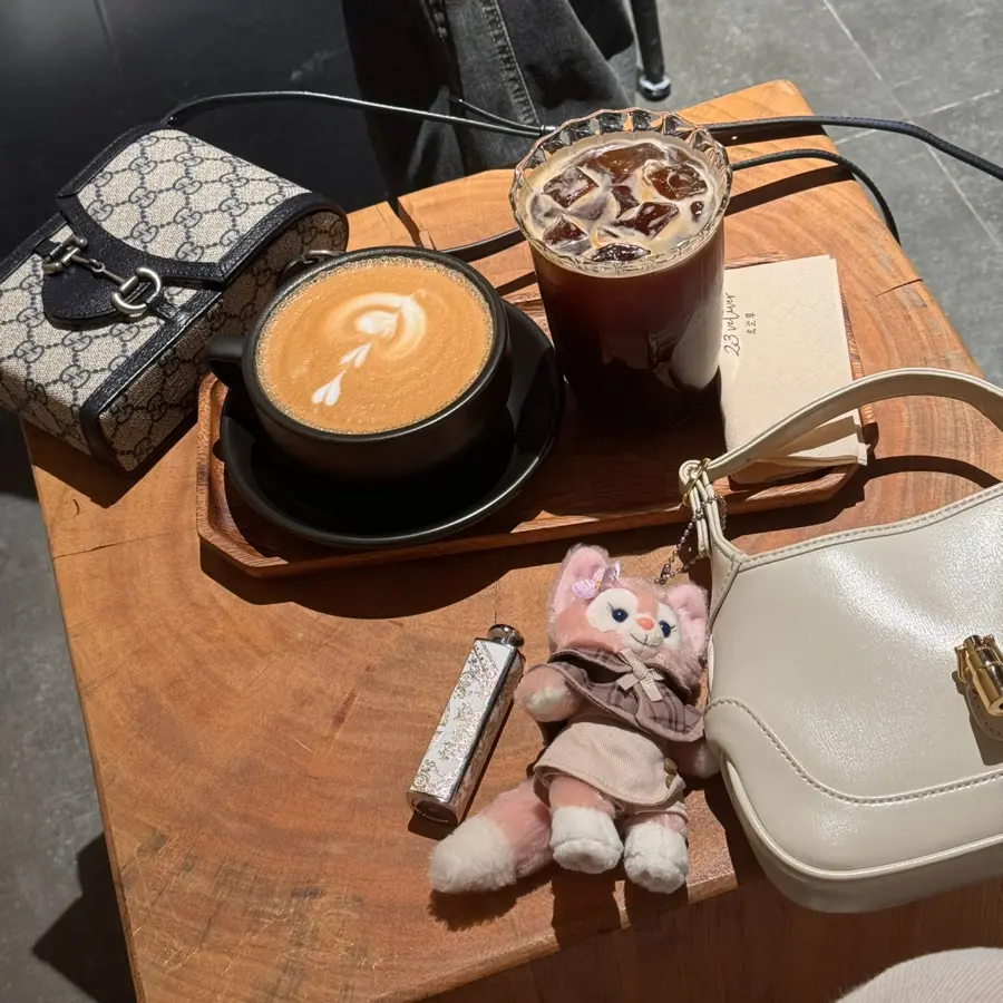 Alternative view of Túi Gucci 1955 Horsebit ‘Grey’ 625615K9GSN