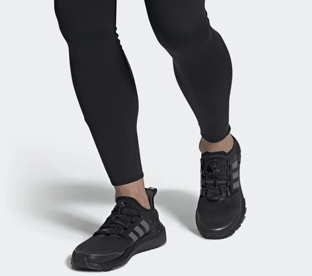Alternative view of Giày Adidas UltraBoost Winter.RDY ‘Core Black’ EG9801