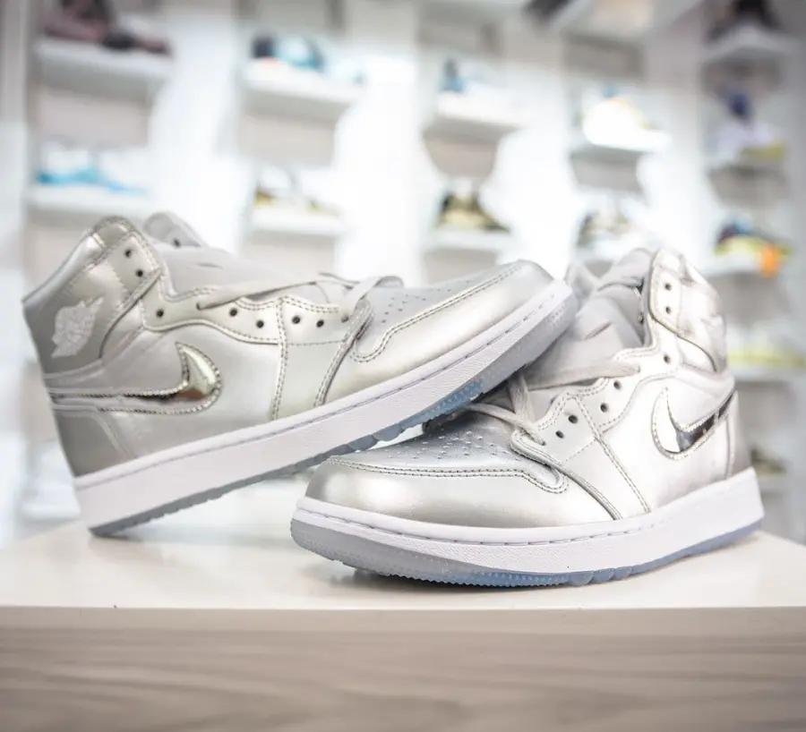 Alternative view of Giày Jordan 1 High Golf 'Meltallic Silver' FD6815-001