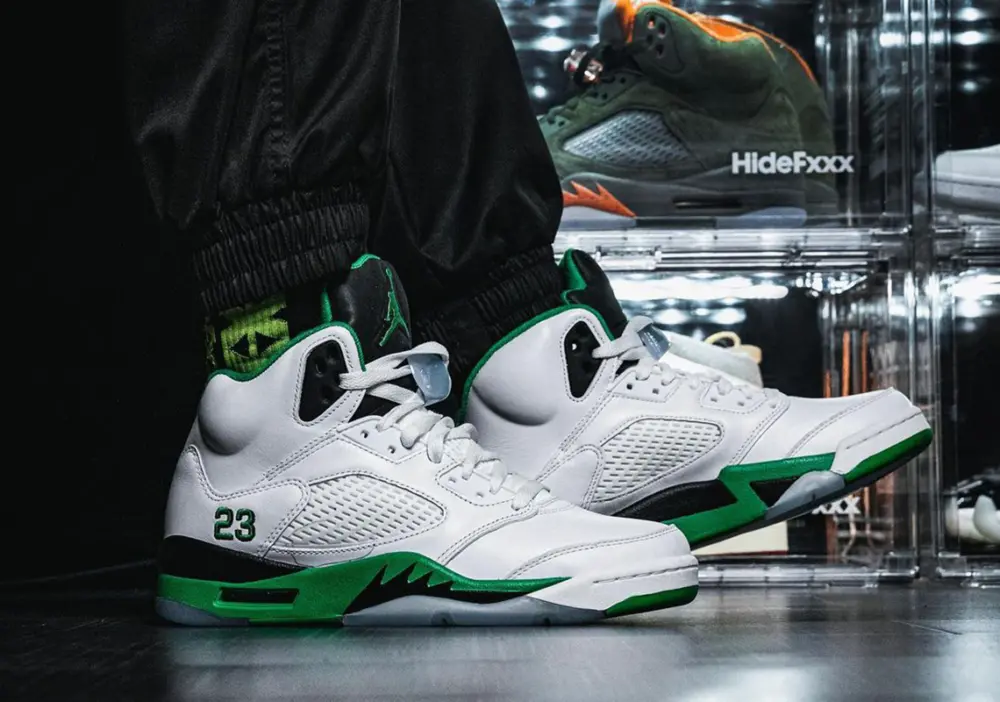 Alternative view of Giày Nike Air Jordan 5 Retro ‘Lucky Green’ DD9336-103