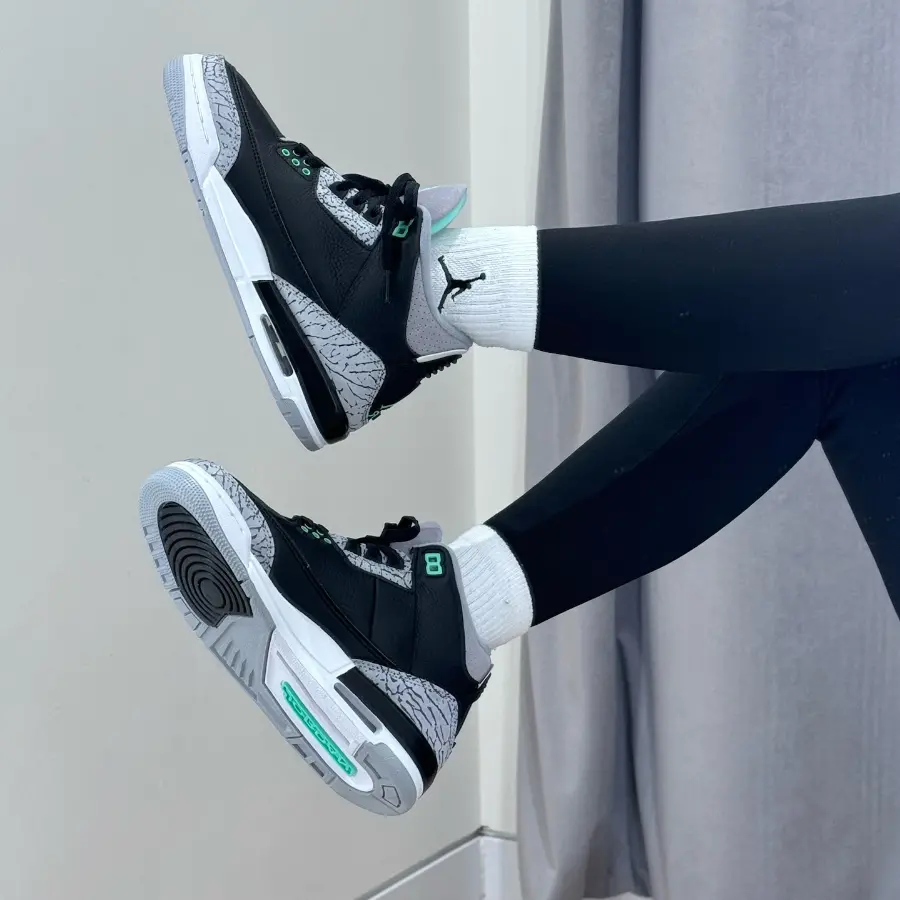 Giày Nike Air Jordan 3 Retro ‘Green Glow’ CT8532-031 - Ảnh 4