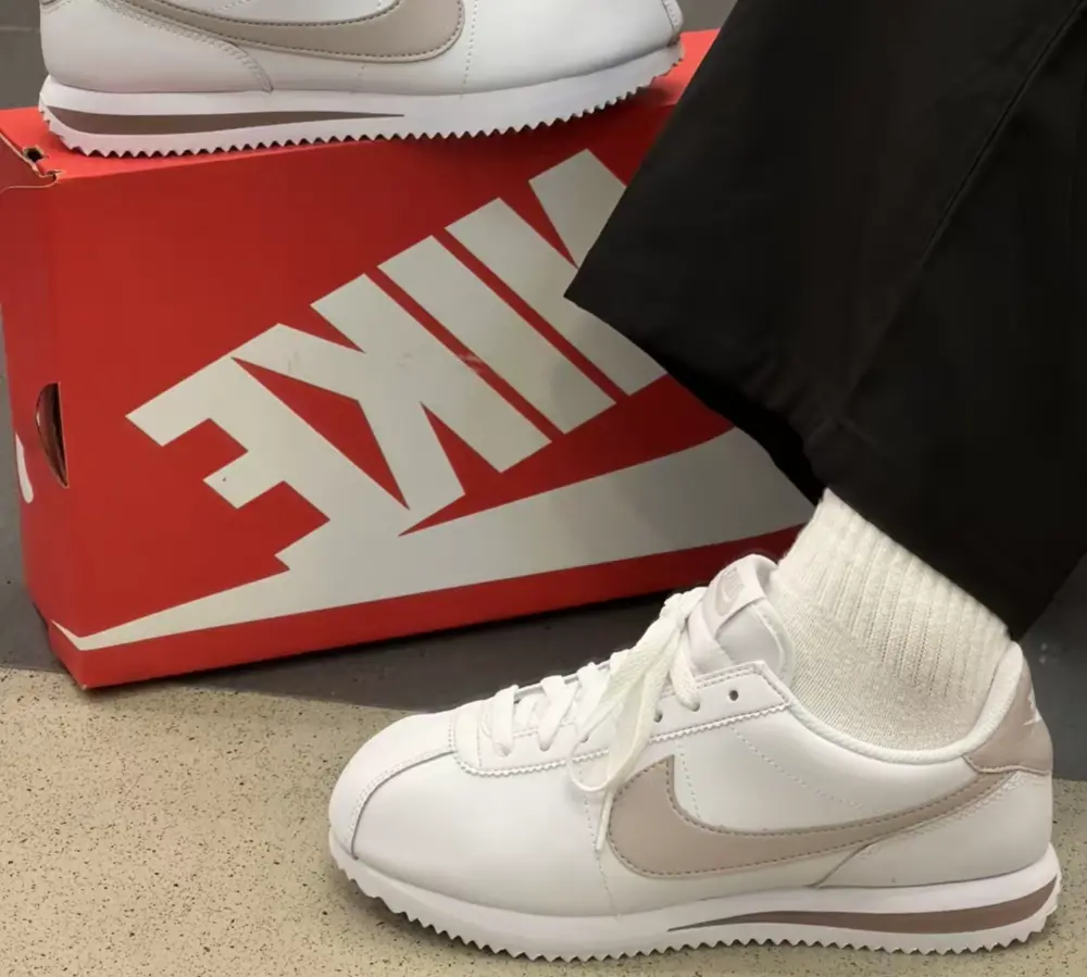 Alternative view of Giày Nike Cortez ‘White’ DN1791-105