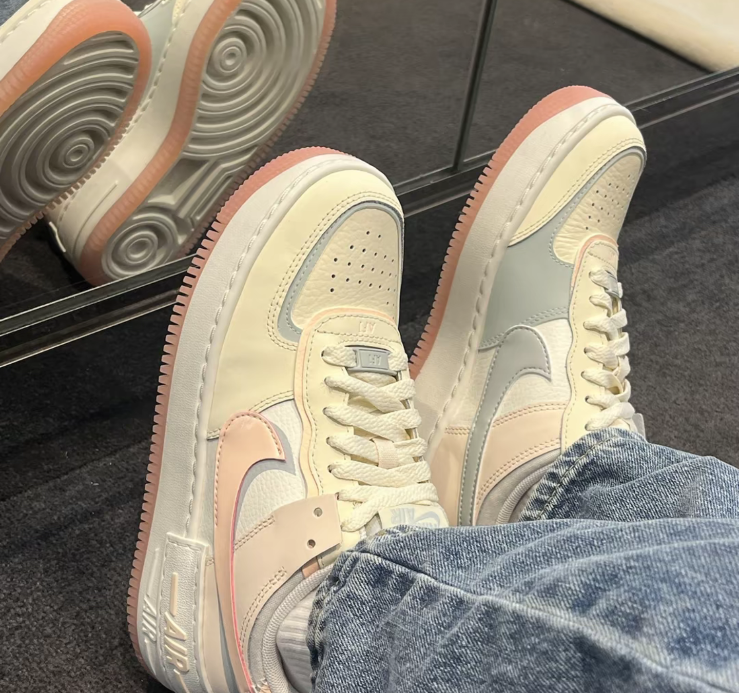 Giày Nike Air Force 1 Shadow ‘Coconut Milk Crimson Tint’ DZ1847-105 - Ảnh 4