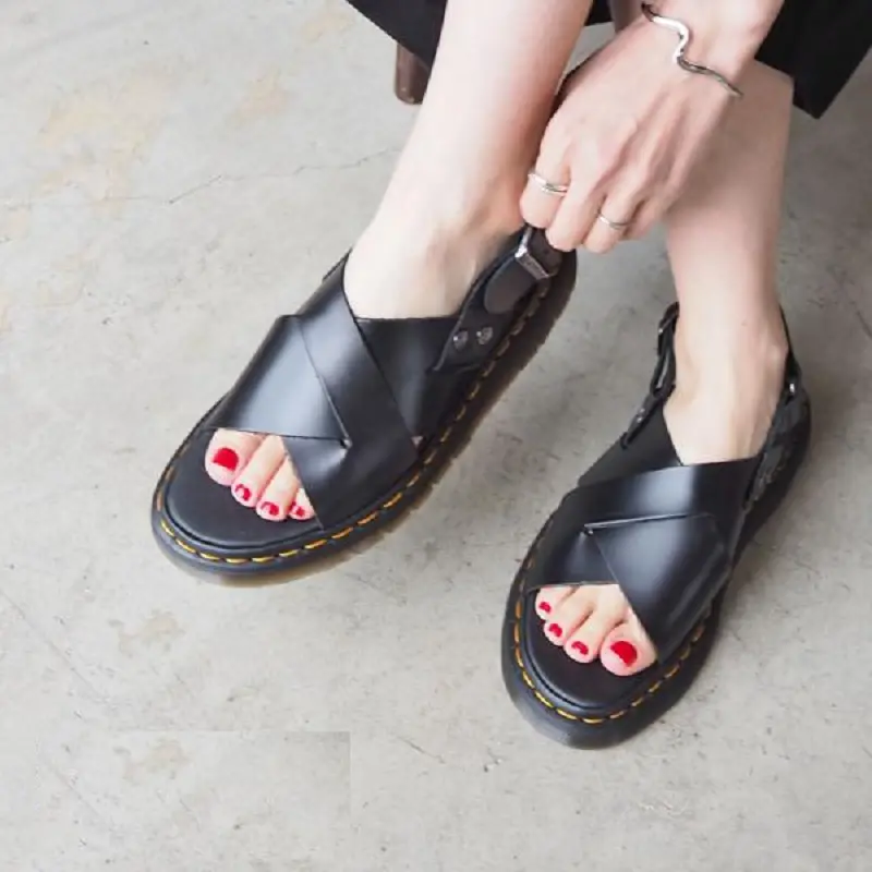 Dép Dr. Martens ZANE Cross Strap Leather ‘Black’ 30765001 - Ảnh 5