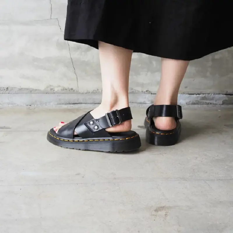 Dép Dr. Martens ZANE Cross Strap Leather ‘Black’ 30765001 - Ảnh 3