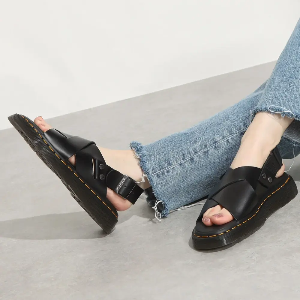 Dép Dr. Martens ZANE Cross Strap Leather ‘Black’ 30765001 - Ảnh 4