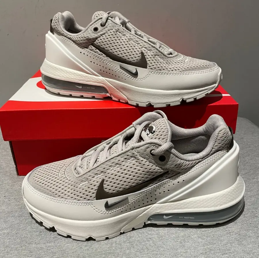 Alternative view of Giày Nike Air Max Pulse ‘Light Iron’ FD6409-005