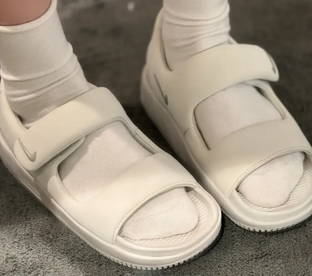 Alternative view of Dép Nike Calm Sandalen ‘White’ FJ6043-002
