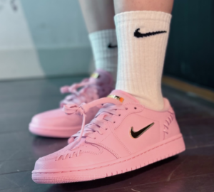 Alternative view of Giày Nike Air Jordan 1 Low Method Of Make ‘Pink’ FN5032-600