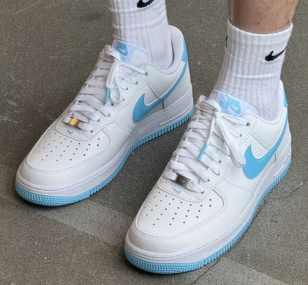Alternative view of Giày Nike Air Force 1 Low ‘University Blue’ FQ4296-100