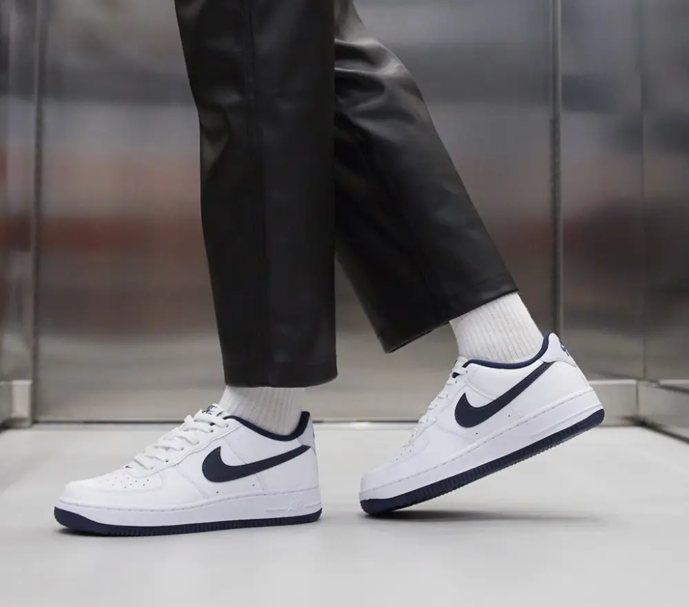 Giày Nike Air Force 1 ‘White Midnight Navy’ FV5948-104 - Ảnh 3