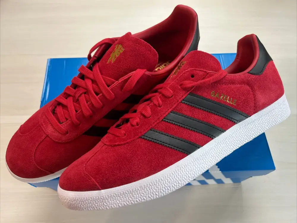 Giày Adidas Gazelle x Manchester United ‘Red Black’ IE8503 - Ảnh 5