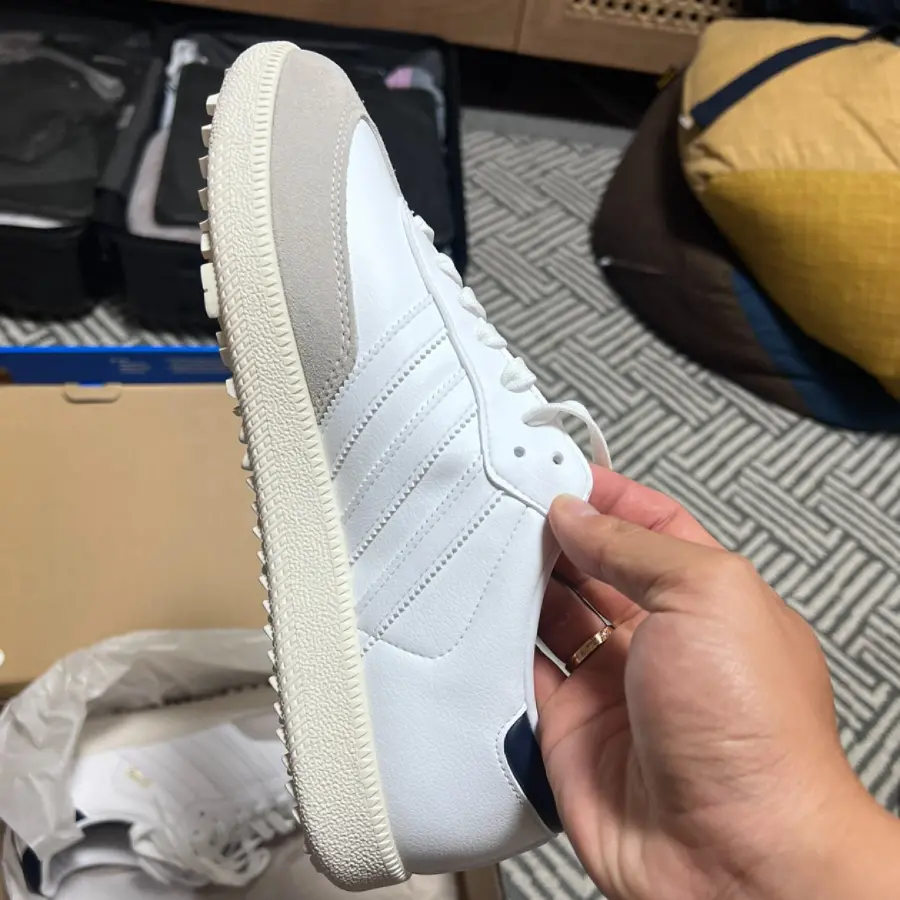 Alternative view of Giày Adidas Samba Spikeless Golf ‘White Collegiate Navy’ IE4870