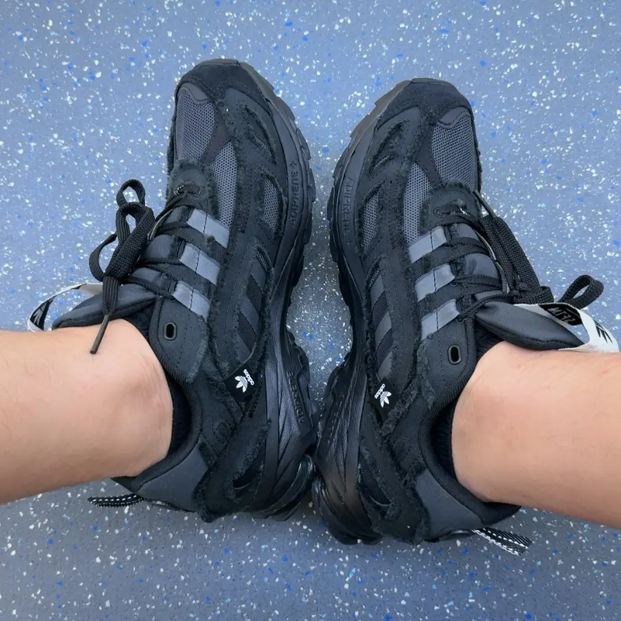 Alternative view of Giày Adidas Song for the Mute x Shadowturf ‘Black Grey’ IF9403