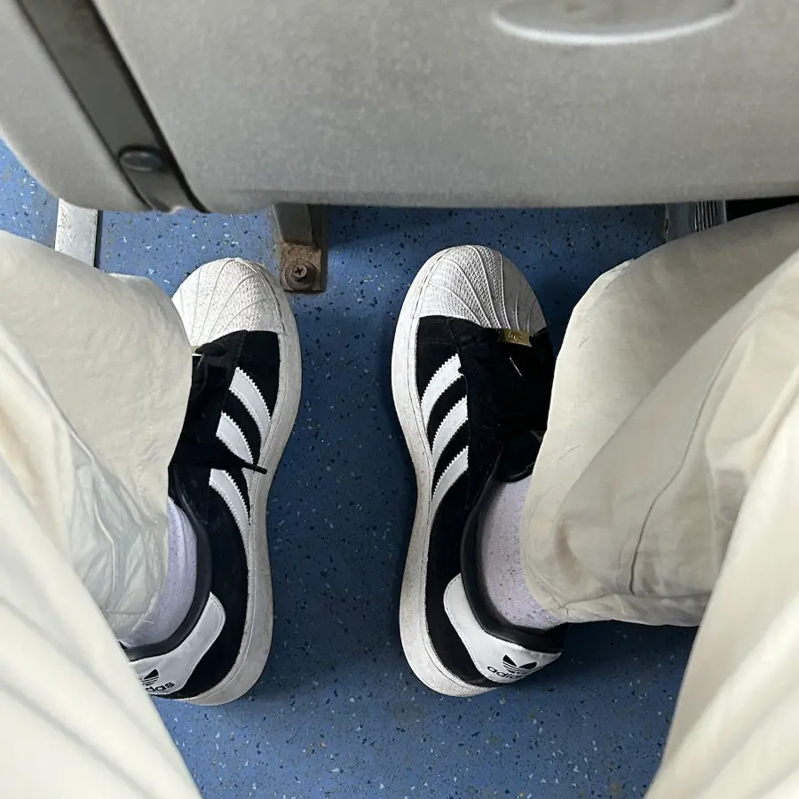 Alternative view of Giày Adidas Superstar XLG ‘Black White’ ID4657