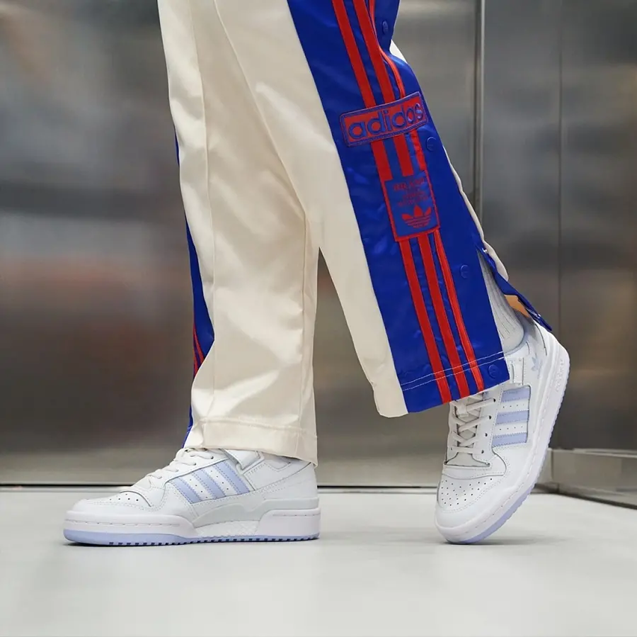 Giày Adidas Wmns Forum Low ‘White Blue Dawn’ HQ1913 - Ảnh 3