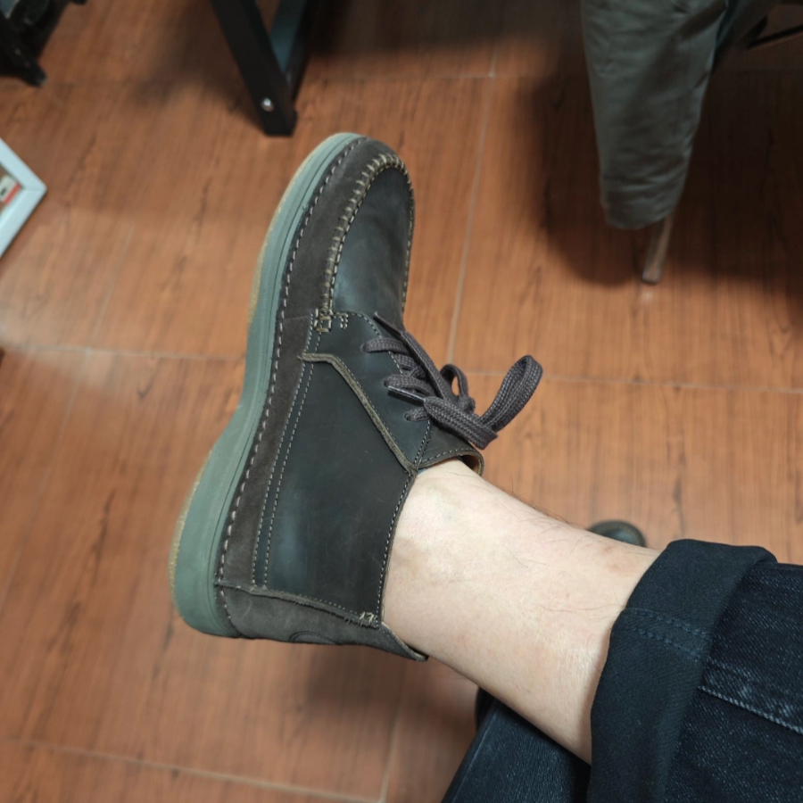 Giày Clarks Nature 5 Mid ‘Black’ 261685917 - Ảnh 4