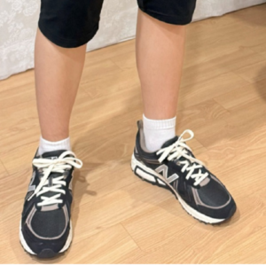 Alternative view of Giày New Balance 410 V5 ‘Black’ MT410BM5