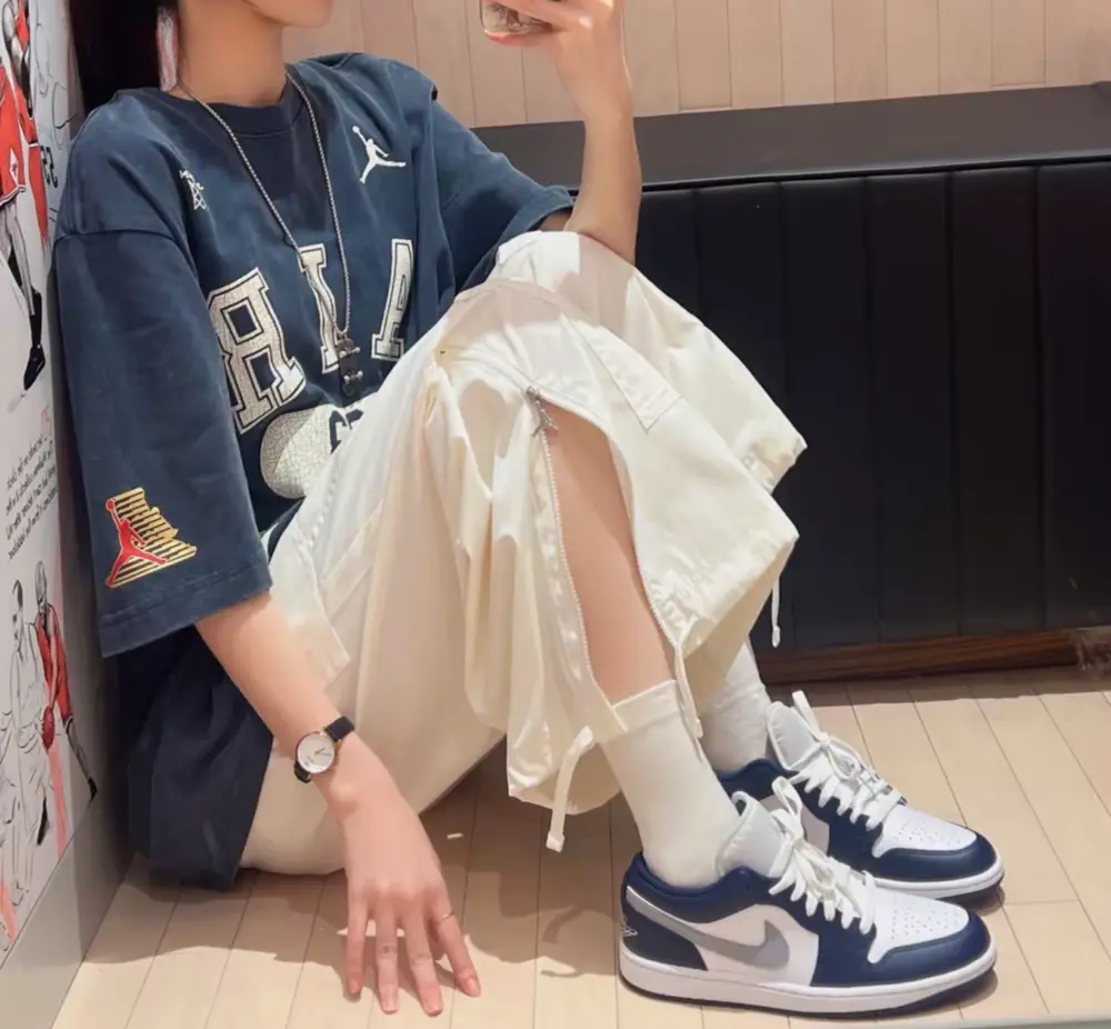 Giày Nike Air Jordan 1 Low ‘Midnight Navy Wolf Grey’ 553560-141 - Ảnh 7