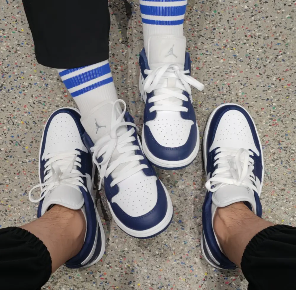 Giày Nike Air Jordan 1 Low ‘Midnight Navy Wolf Grey’ 553560-141 - Ảnh 5