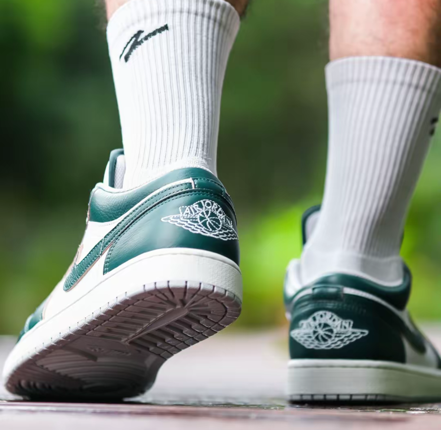 Giày Nike Air Jordan 1 Low ‘Oxidized Green’ FQ7687-300 - Ảnh 5