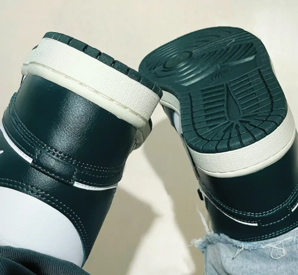 Giày Nike Air Jordan 1 Mid ‘Green Sail’ BQ6472-133 - Ảnh 6