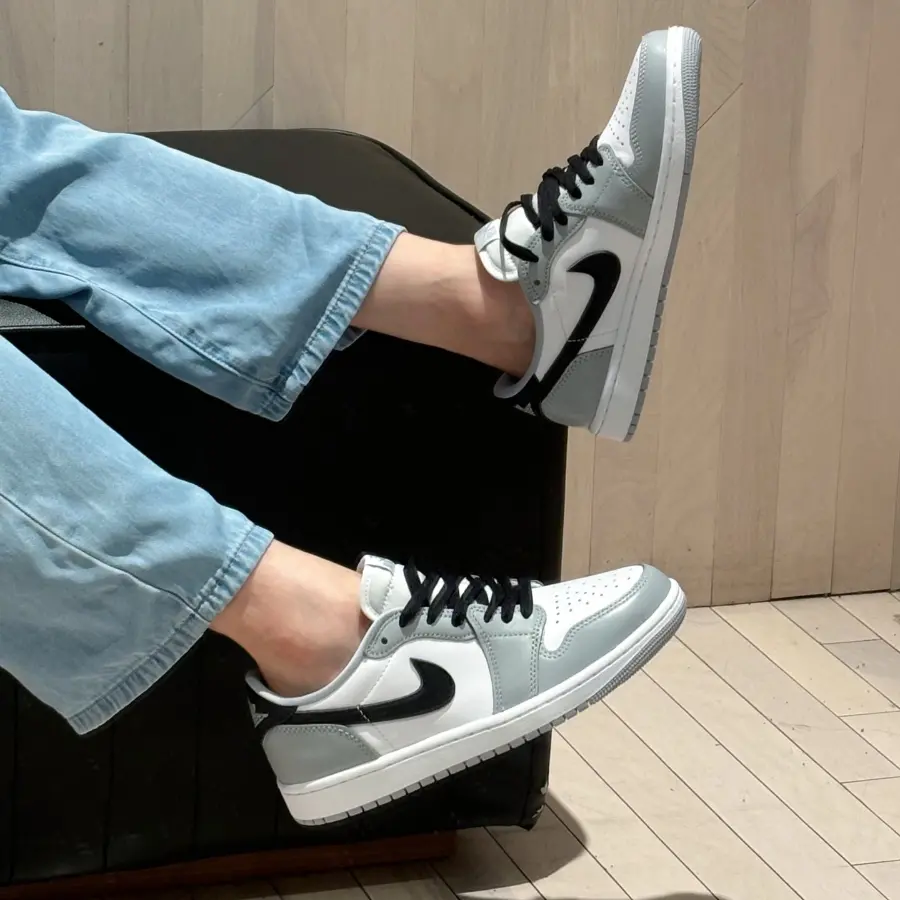 Alternative view of Giày Nike Air Jordan 1 Retro Low OG ‘Barons’ CZ0790-110