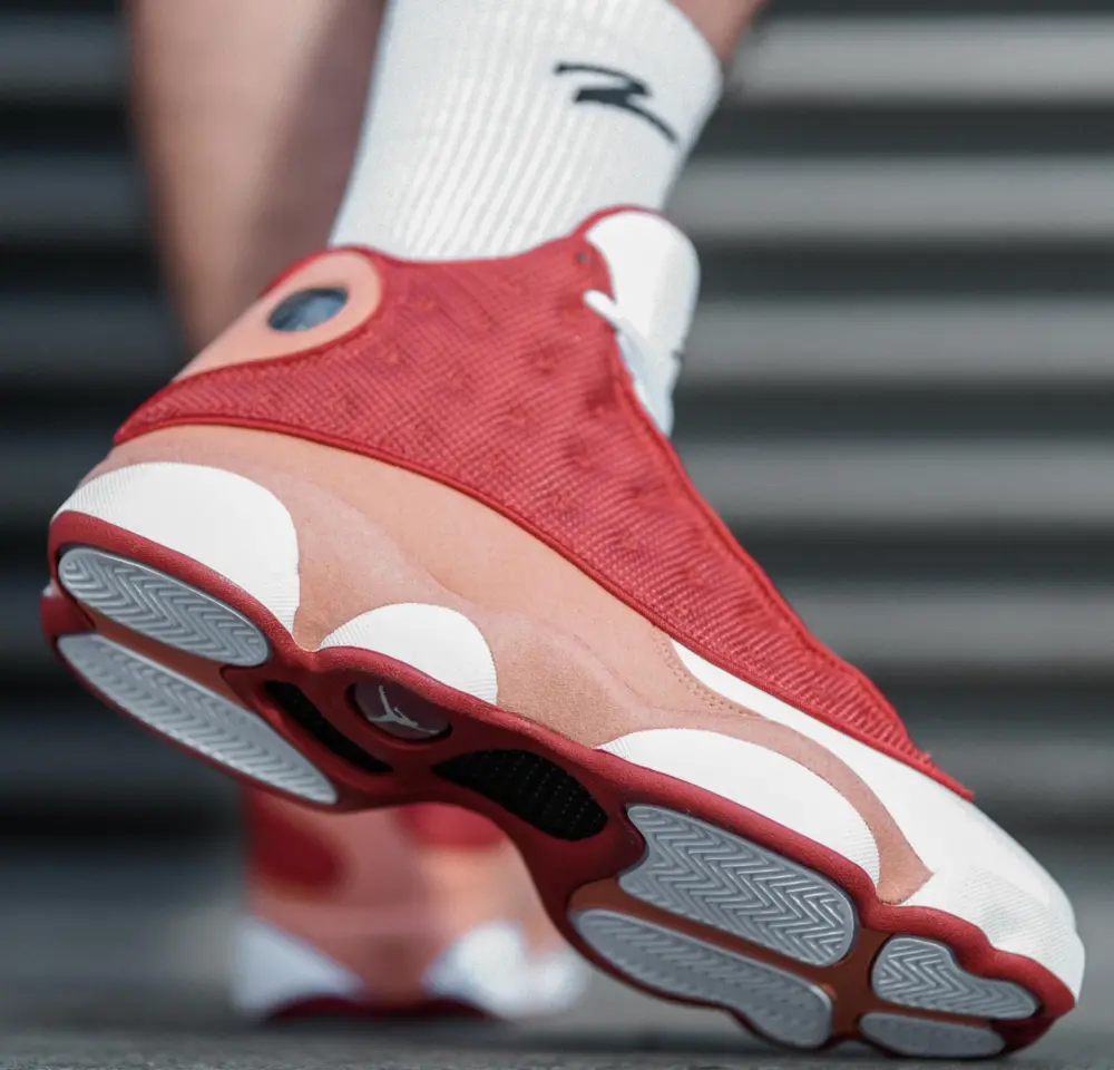 Alternative view of Giày Nike Air Jordan 13 ‘Dune Red’ DJ5982-601