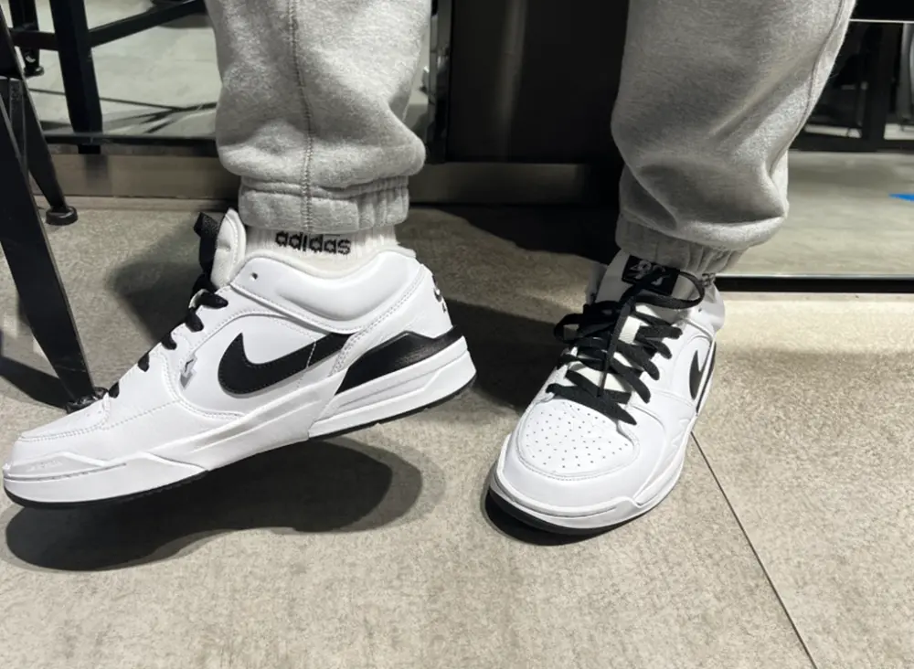 Giày Nike Air Jordan Stadium 90 ‘White Black’ HF5258-102 - Ảnh 3