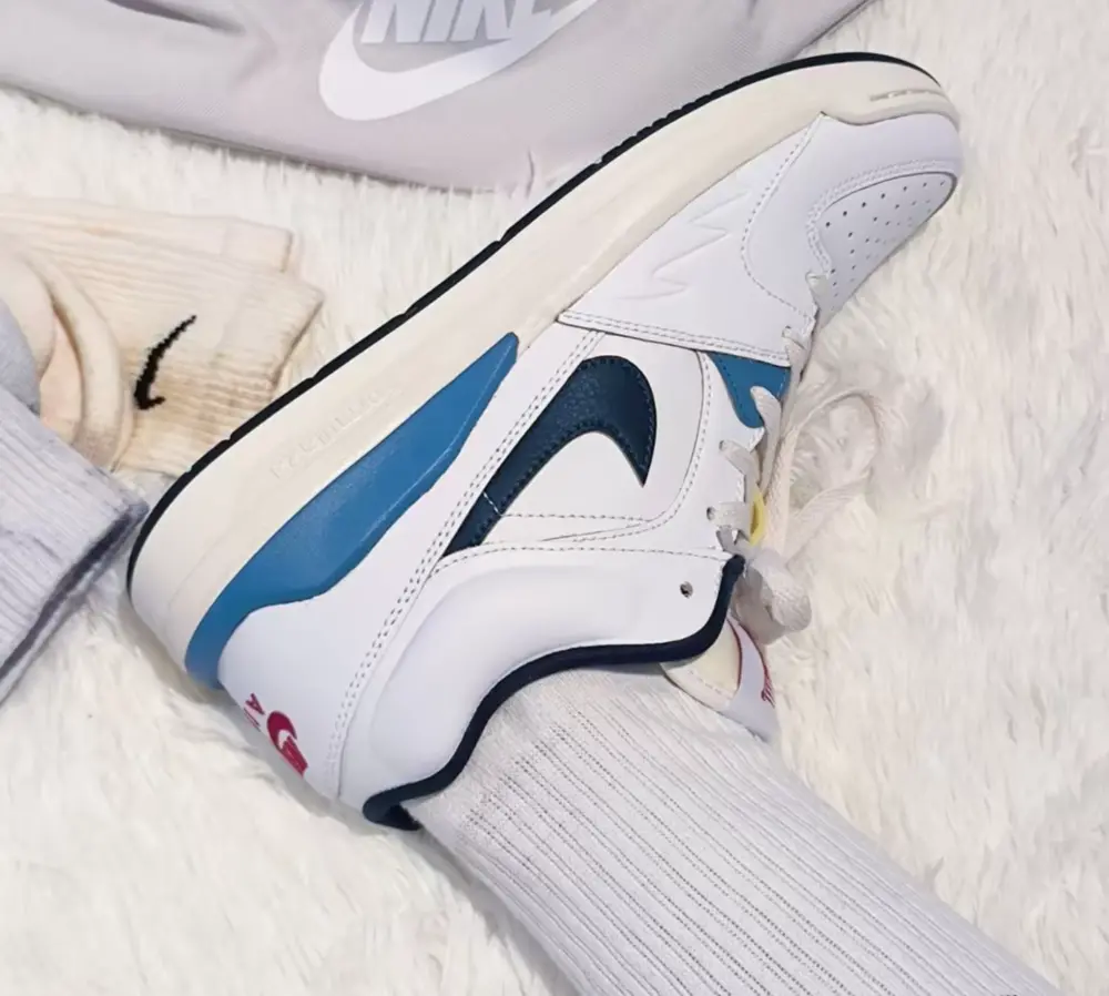 Alternative view of Giày Nike Air Jordan Stadium 90 ‘Motion Logo’ HM3713-141