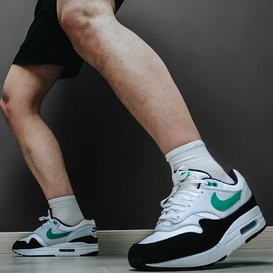 Giày Nike Air Max 1 ‘Black Stadium Green’ FN6952-100 - Ảnh 4