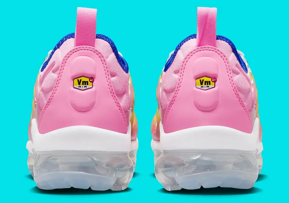 Alternative view of Giày Nike Air VaporMax Plus ‘Cotton Candy Rainbow’ FJ4550-606