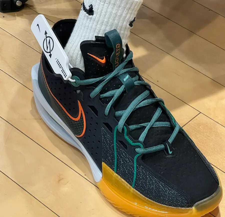 Alternative view of Giày Nike Air Zoom GT Cut 3 ‘Nike University’ DV2913-001