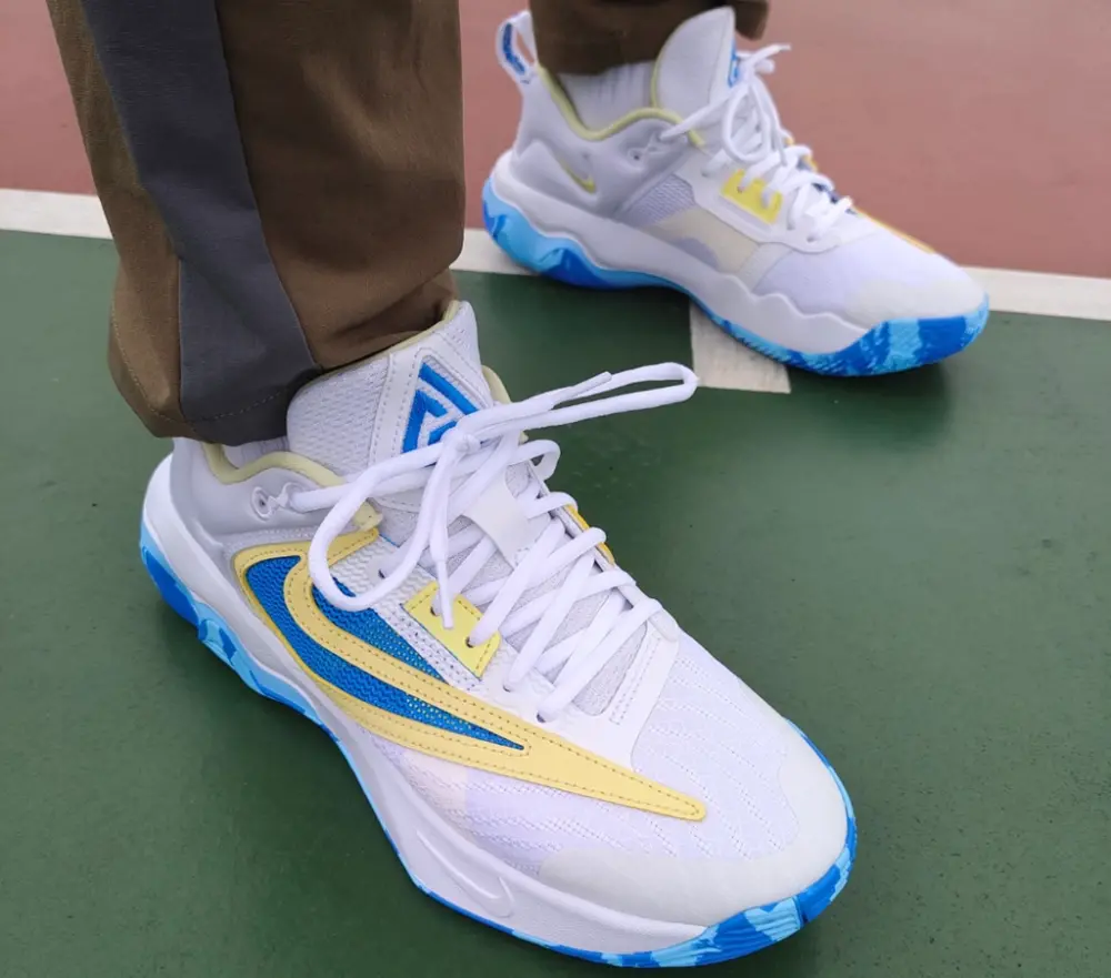 Giày Nike Giannis Immortality 3 EP ‘White Light Photo Blue’ DZ7534-101 - Ảnh 4