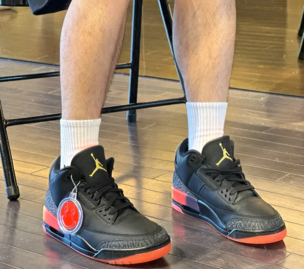 Giày Nike J. Balvin x Air Jordan 3 Retro ‘Rio’ FN0344-001 - Ảnh 3