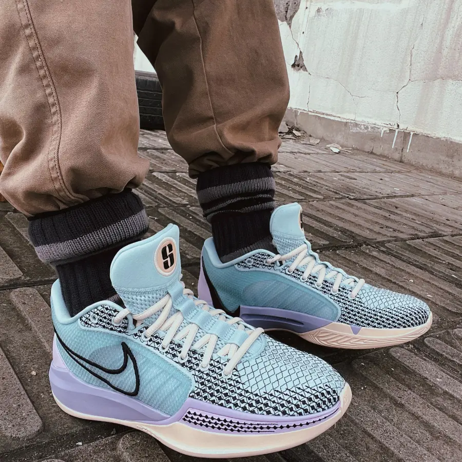 Alternative view of Giày Nike Wmns Sabrina 1 ‘Brooklyn’s Finest’ FQ3381-301