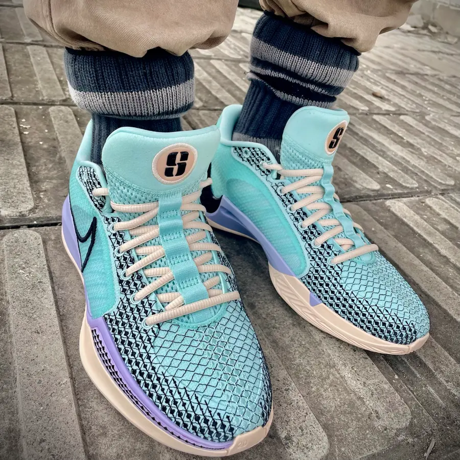 Giày Nike Wmns Sabrina 1 ‘Brooklyn’s Finest’ FQ3381-301 - Ảnh 3