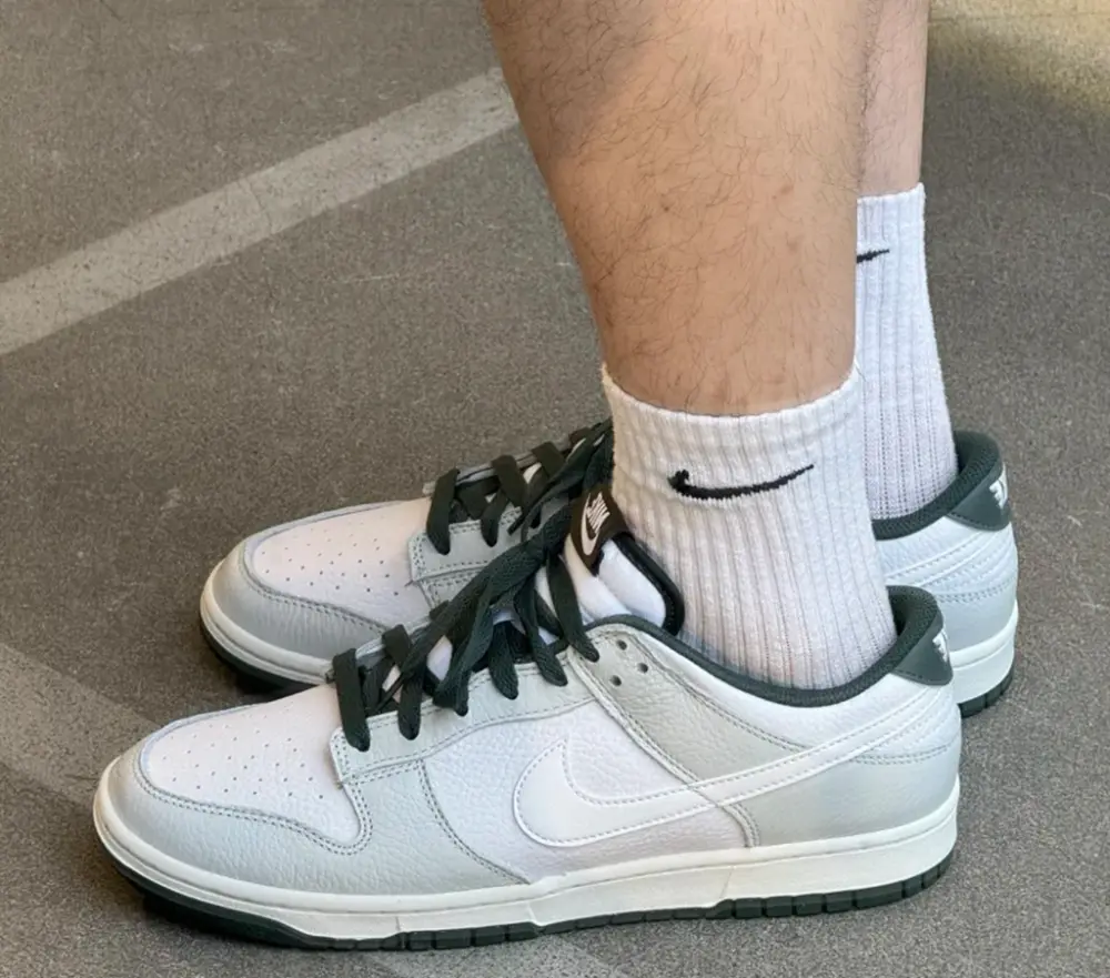 Giày Nike Dunk Low 'Vintage Green' HF2874-001 - Ảnh 3
