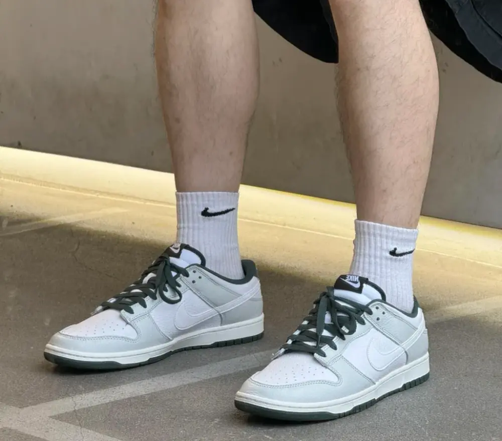 Giày Nike Dunk Low 'Vintage Green' HF2874-001 - Ảnh 4
