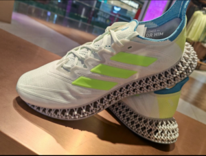 Alternative view of Giày Adidas 4DFWD ‘White’ IE5977