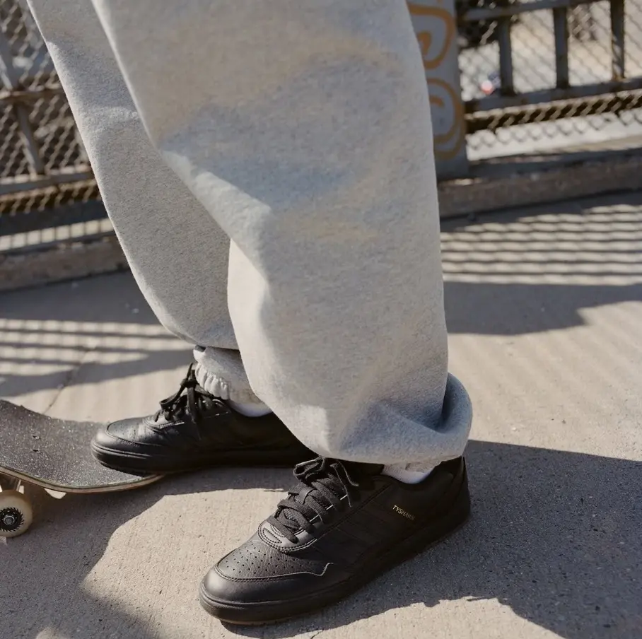 Alternative view of Giày Adidas Tyshawn 2 ‘Black Collegiate Green’ IF9709