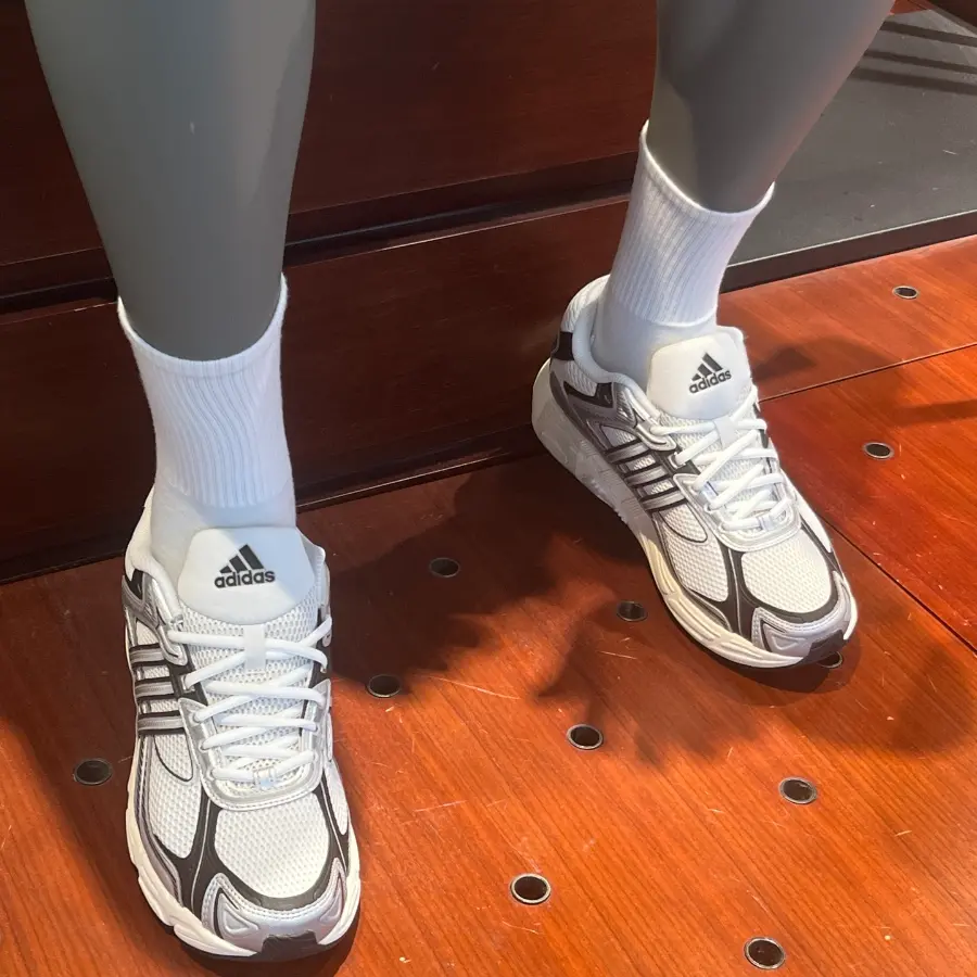 Giày Adidas Response CL ‘White Silver Black’ IG6226 - Ảnh 5