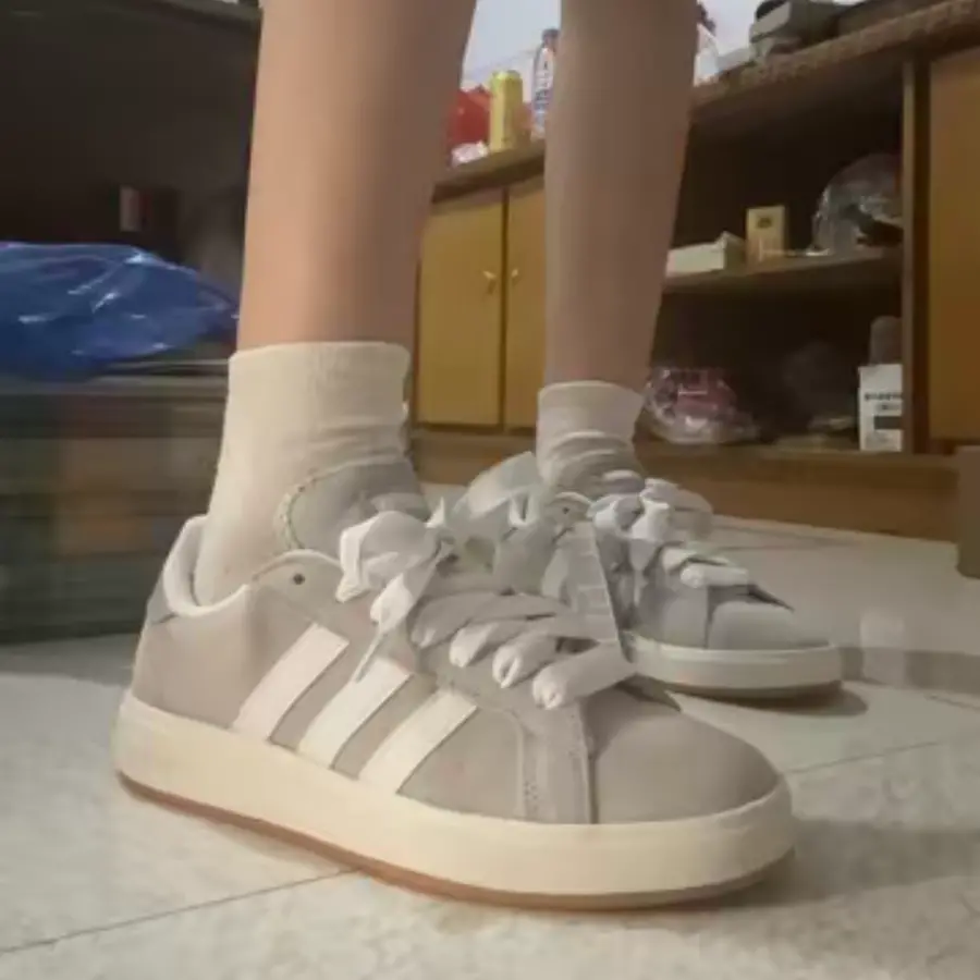 Alternative view of Giày Adidas Grand Court Base ‘Beige’ IH6185