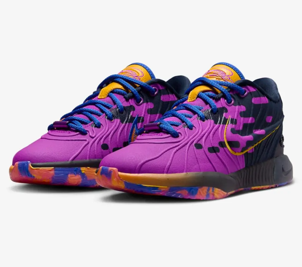 Alternative view of Giày Nike LeBron 21 'Welcome to Camp' FN5040-500