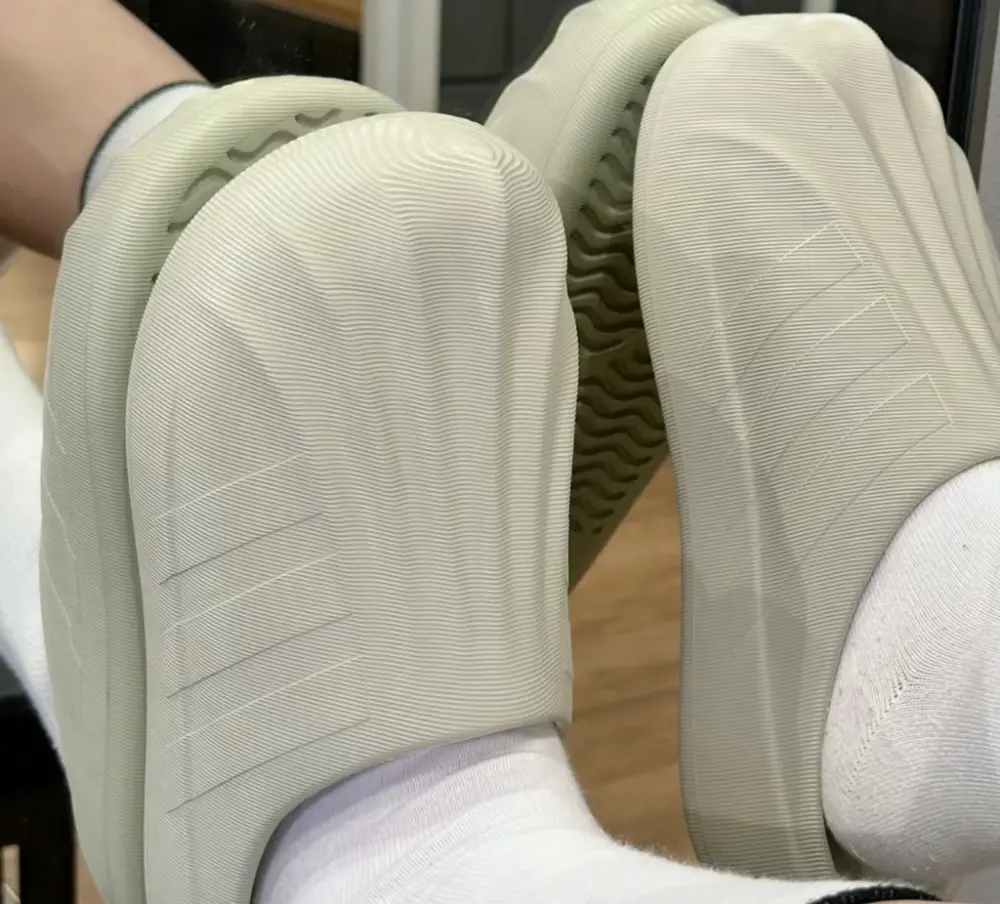 Alternative view of Giày Adidas Adifom Superstar Mule ‘Putty Grey’ IE0757